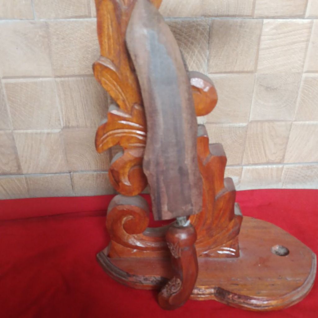 Kujang Naga Lubang 4 Sepuh Pamor Wos Wutah