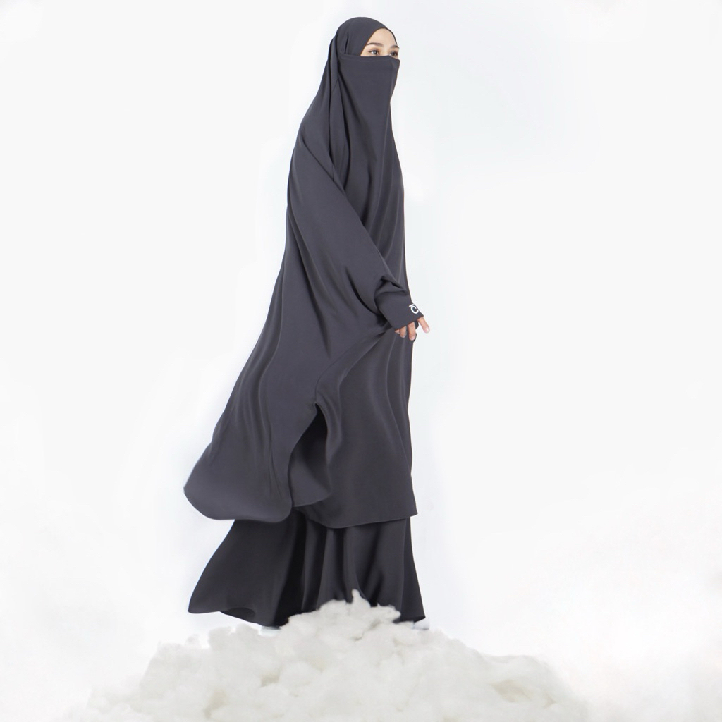MAAJA SET BY CHADAREE DARK GREY L/XL PL