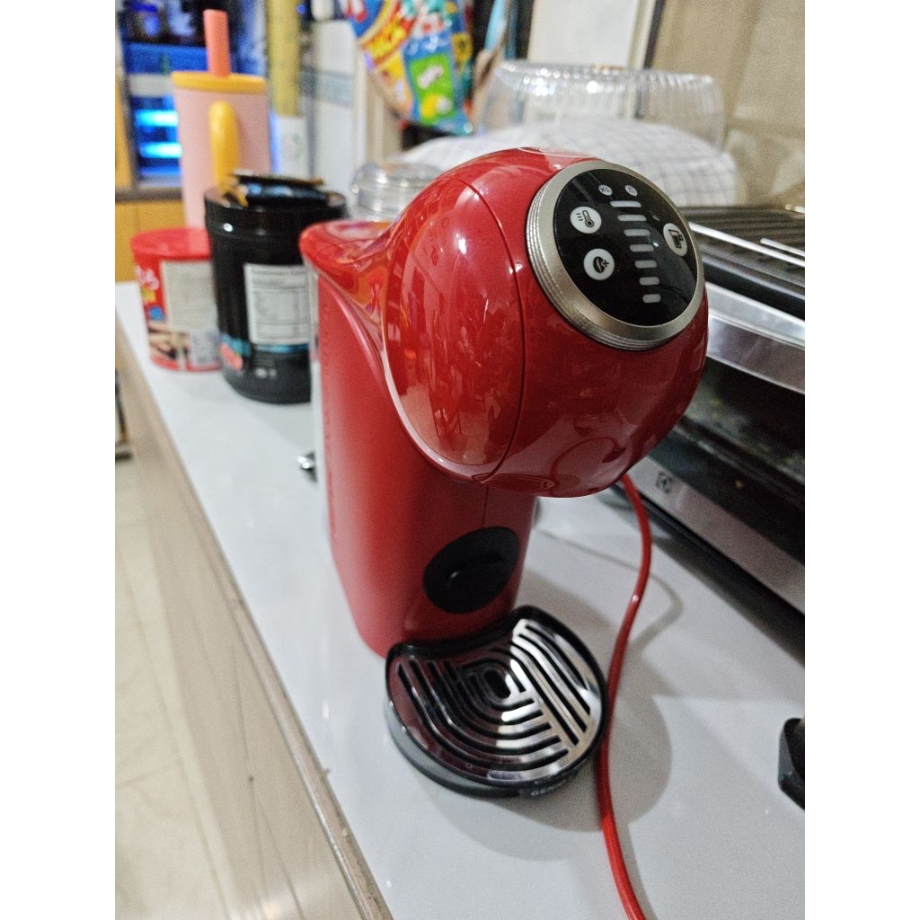 Dolce Gusto Genio S plus Like New