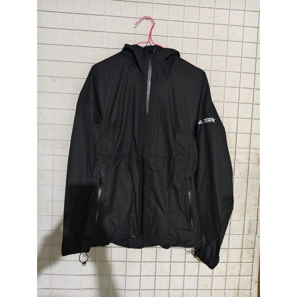 jaket adi terrex