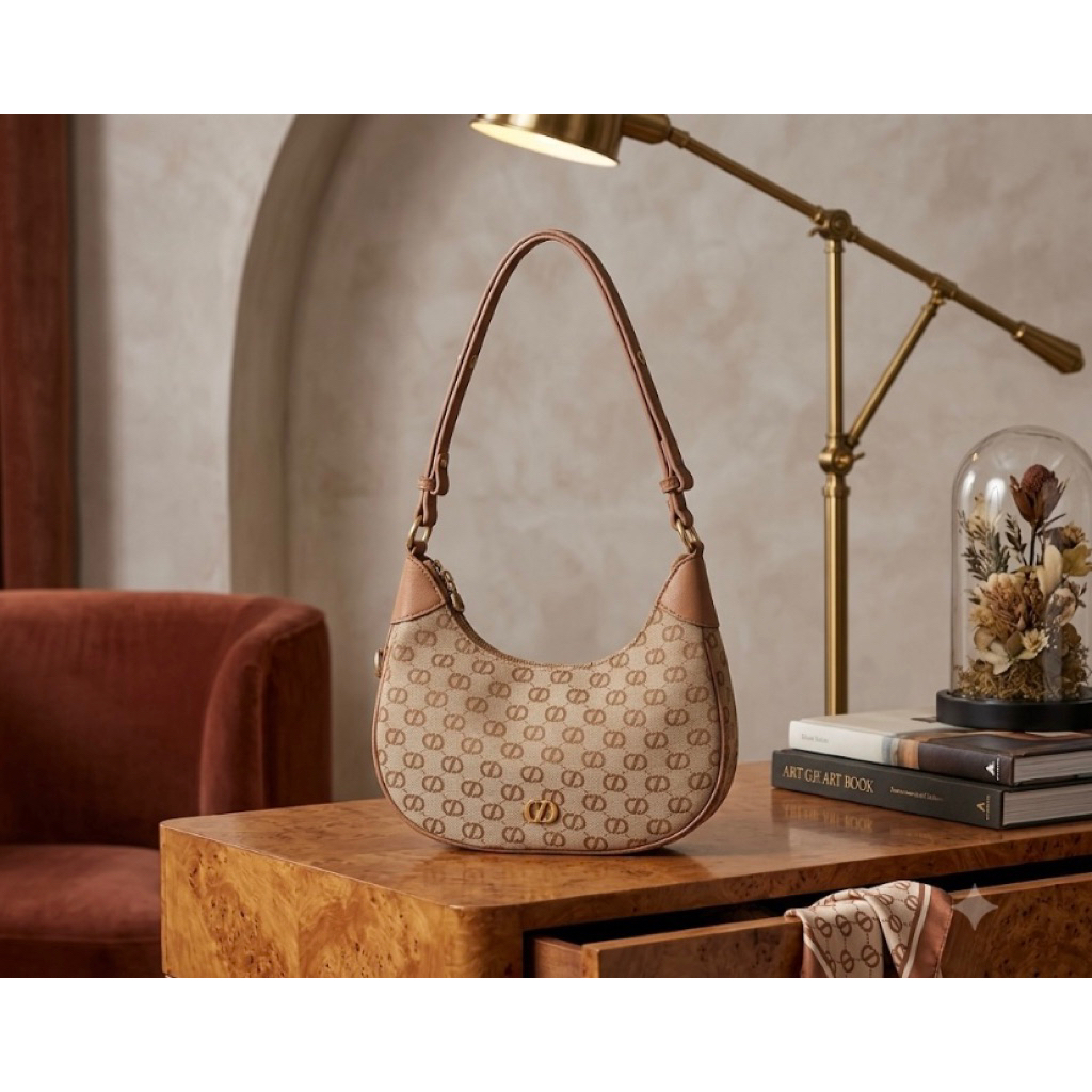 Crescent Jarde Bag - Zytadelia