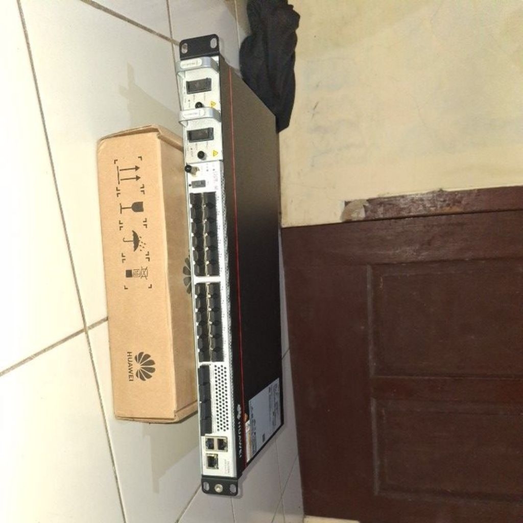 Huawei ATN 910D-C 100GE/50GE/25GE/10GE/GE/FESupports Layer 2/...