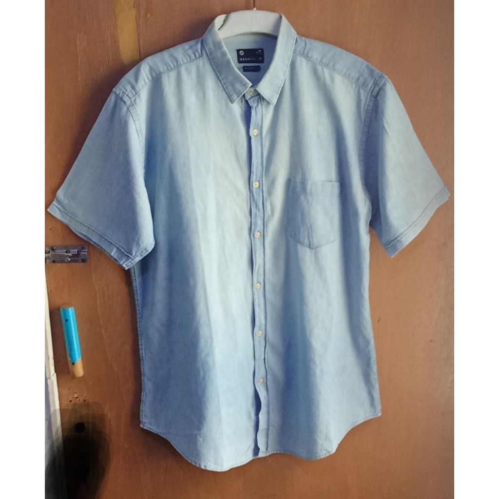 Kemeja BENHILL Lengan Pendek Preloved