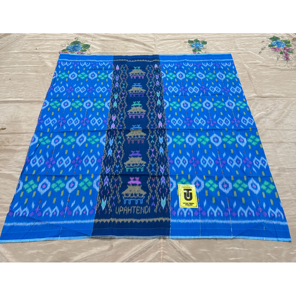 SARUNG UPAH TENDI & UKUR MEHULI CORAK RUMAH ADAT