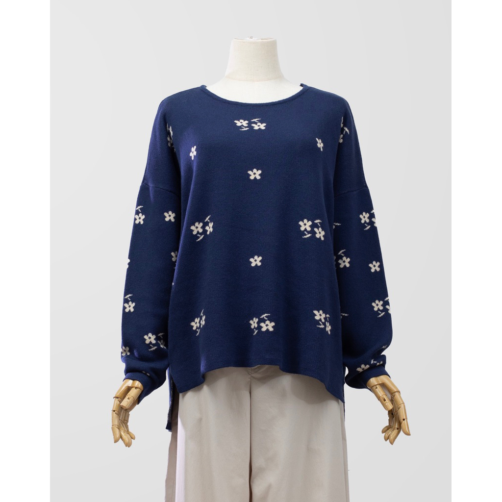 LOILOK - Jasmine Simple Knit BLOUSE SWEATER RAJUT MOTIF BUNGA MODEL SEMI BATWING OVERSIZED
