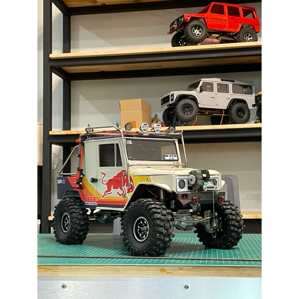 RC SCX 10 RTR