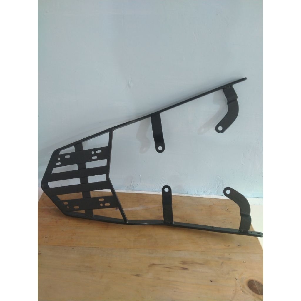 Breket Box Motor Vixion R