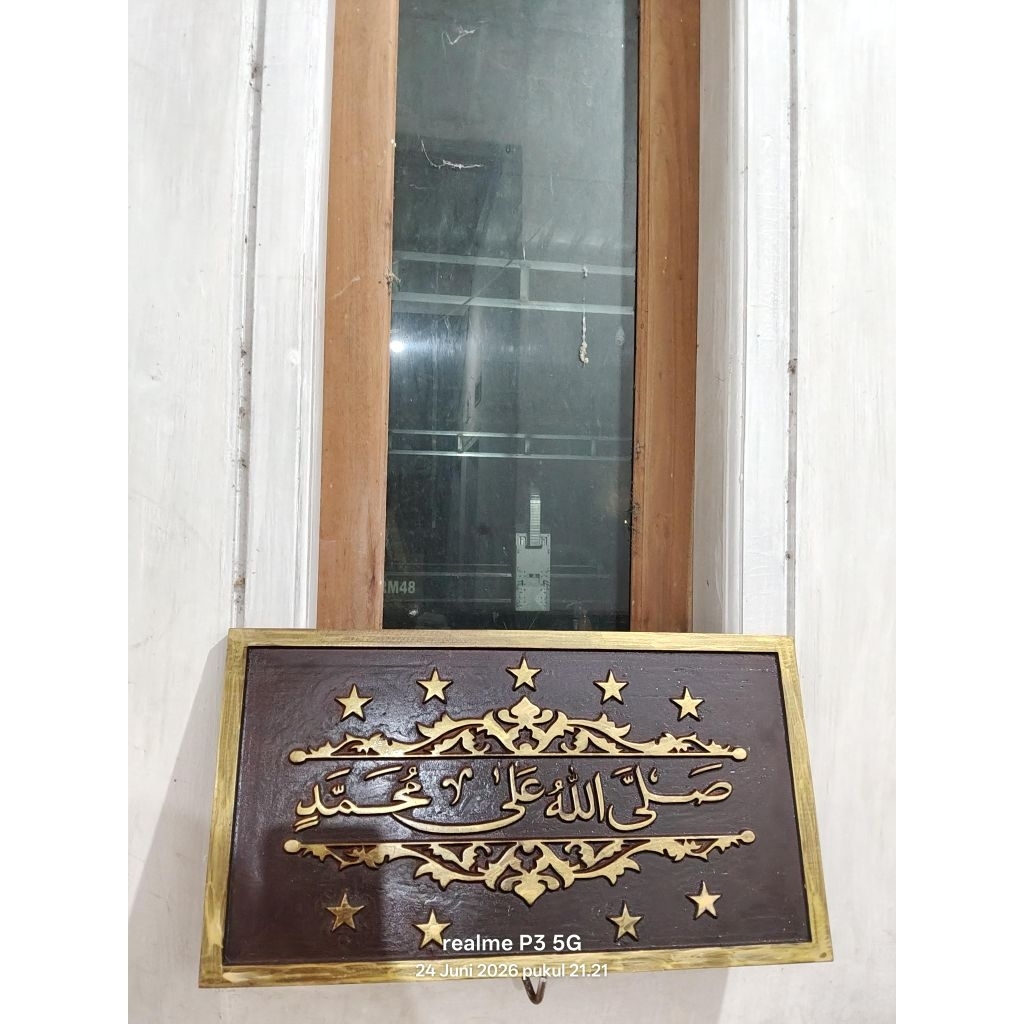 Ukiran kayu kaligrafi custom CNC Hiasan pajangan Dinding