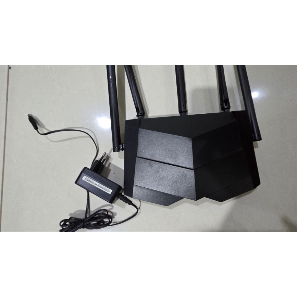 second | BEKAS || Router wifi Tenda AC11 Gigabit Dual-Band AC1200