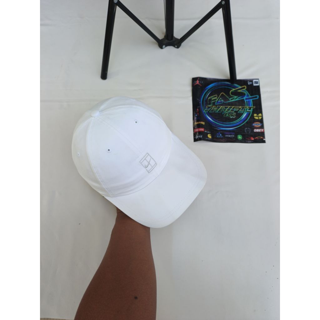 Topi Toko ini ya 203