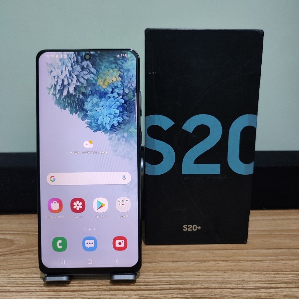 Samsung Galaxy S20 Plus 8/128Gb Minus