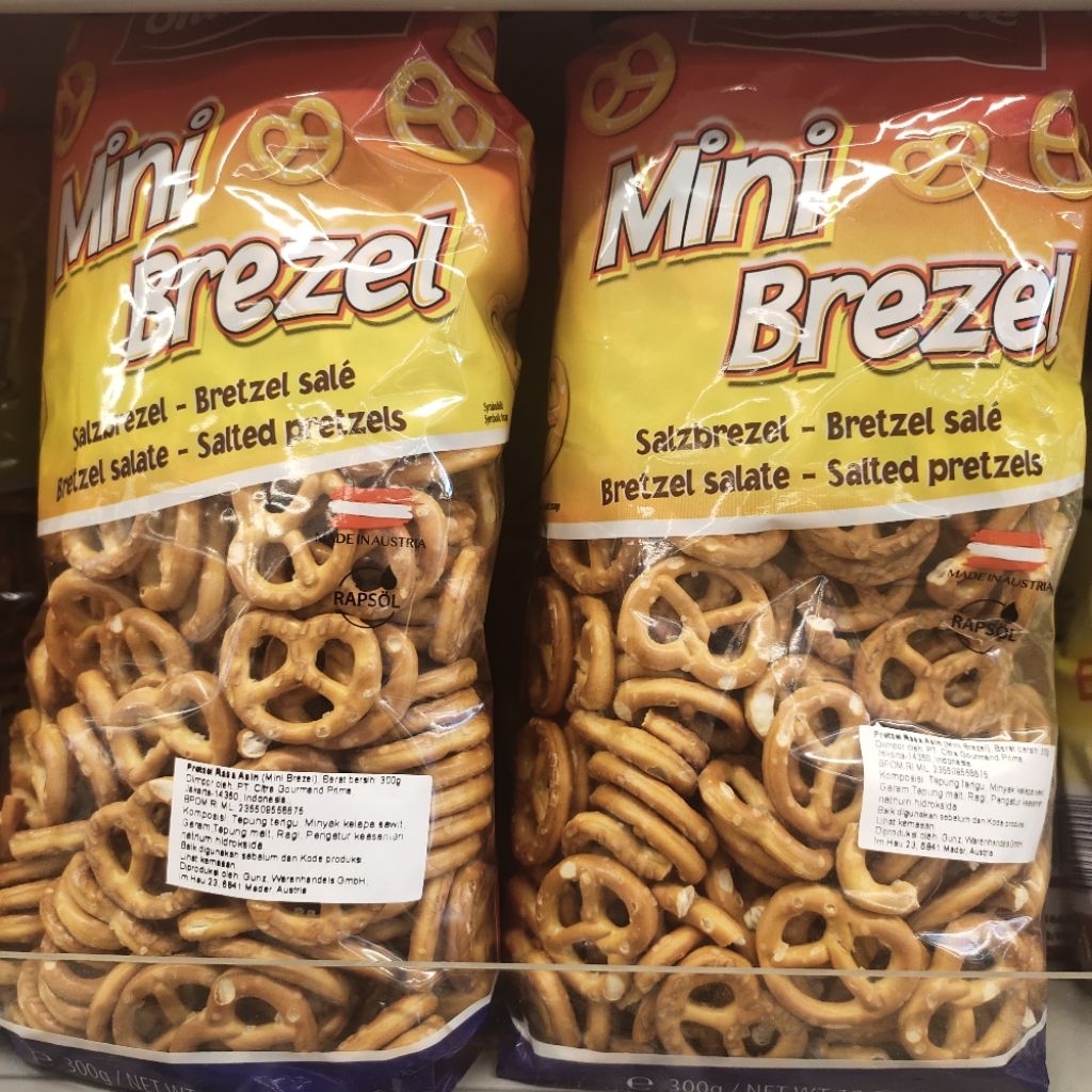 Mini Brezel Pretzel rasa asin 300gr import Austria