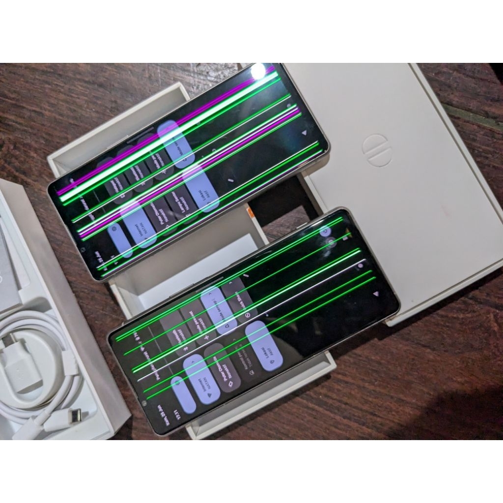 Sony Xperia 5 Mark III, greenline