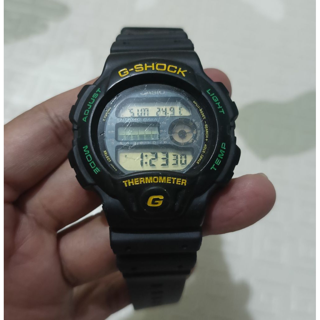 Casio G-Shock DW 6100