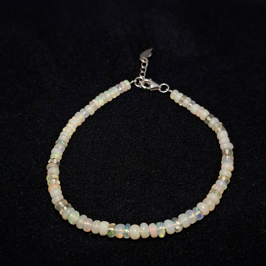 TuanNyonya Gelang Ethiopian White Opal
