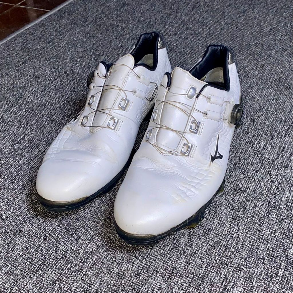 Sepatu Golf Mizuno Boa Dial White Size 44.5 (US 11)