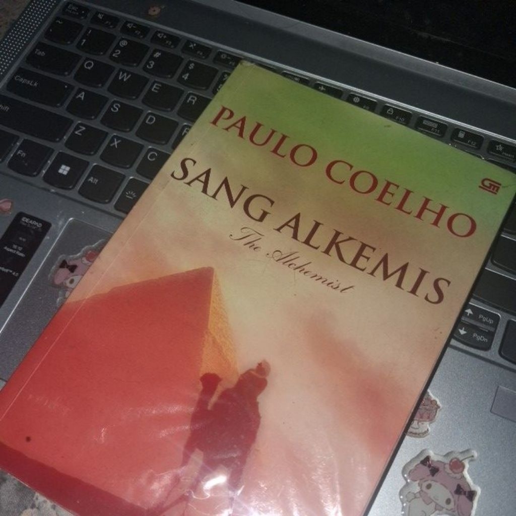 PRELOVED NOVEL THE ALCHEMIST