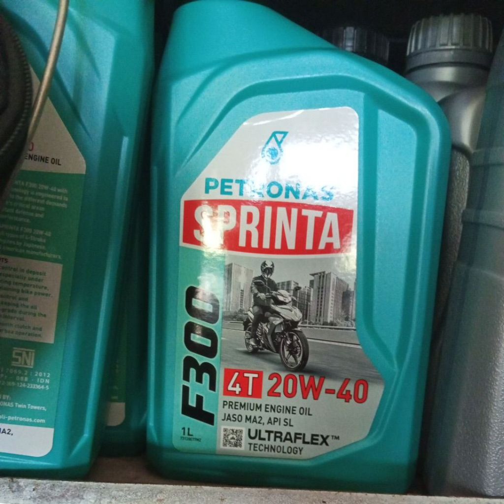 OLI MESIN PETRONAS SPRINTA 4T,15W-40 ORIGINAL