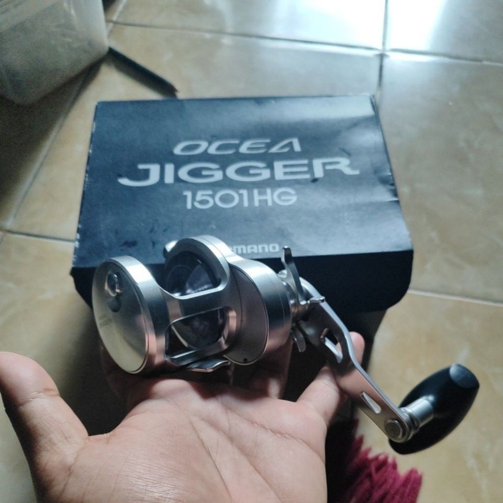 Reel Shimano Ocea Jigger 1501HG second