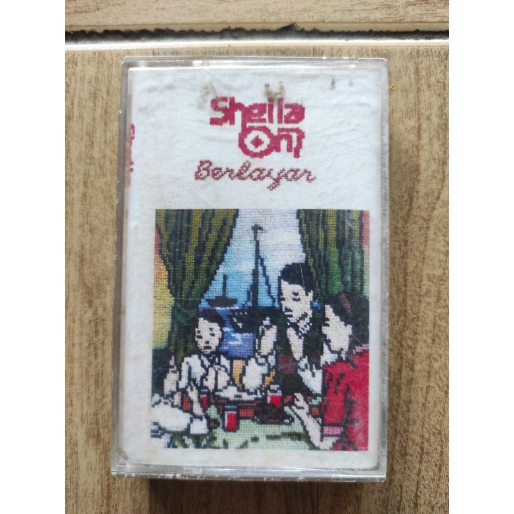 kaset pita SHEILA ON7 "berlayar" (bootleg)
