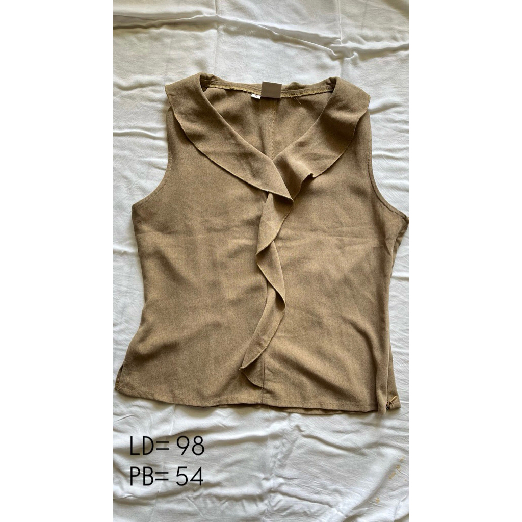Top Coklat Ruffle