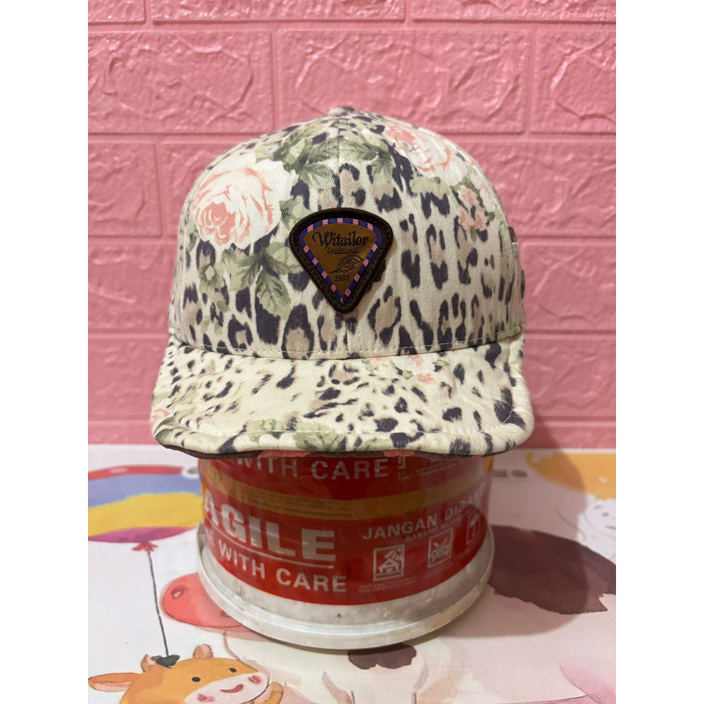 Topi sepeda visor lemes vispen second/bekas