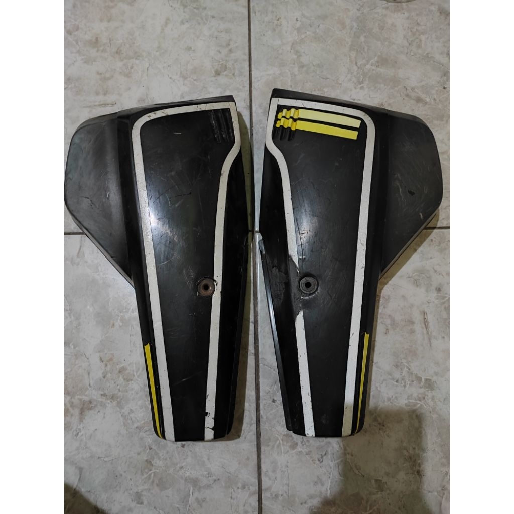tepong Suzuki a100 econos x spesial x super cover samping a100 Xsuper Xspesial econos dop accu a100 