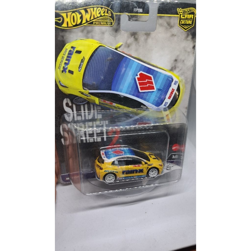 Hot Wheels RAINX FREE PROTEKTOR