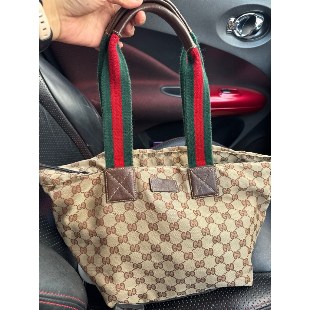 Preloved Authentic Gucci Sherry Monogram Canvas Vintage