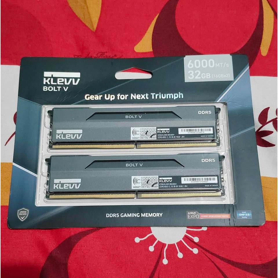 RAM 32GB DDR5 6000 Klevv Bolt V