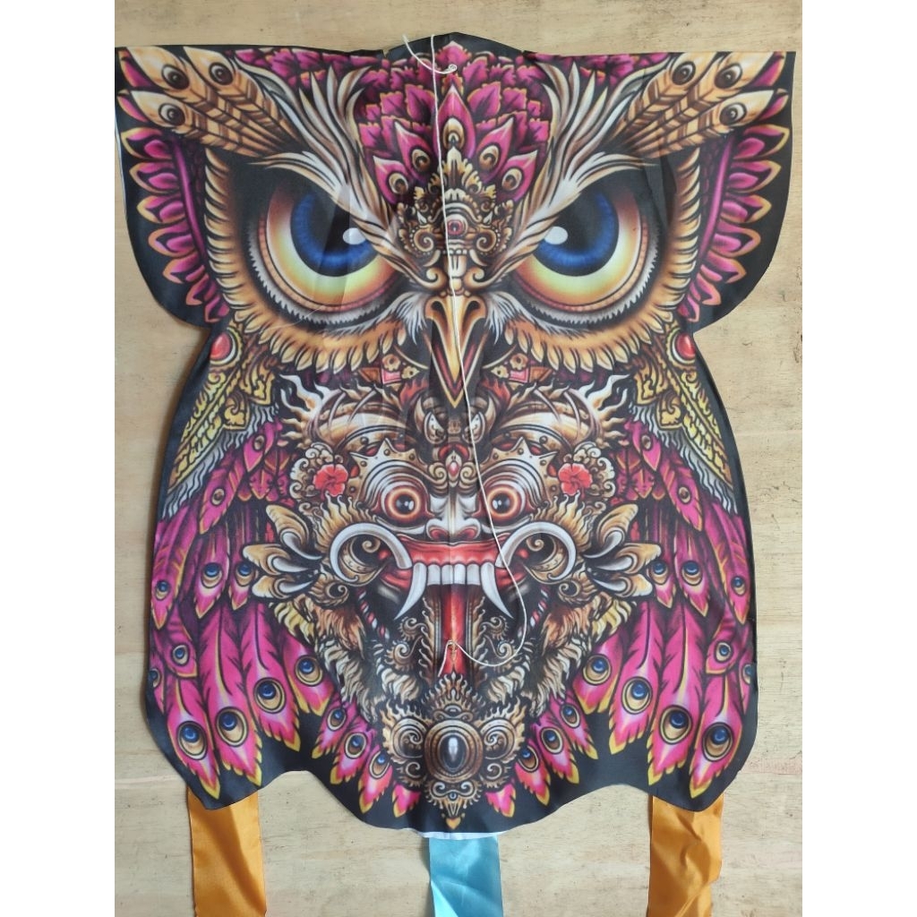 Layangan celepuk layang layang burung hantu