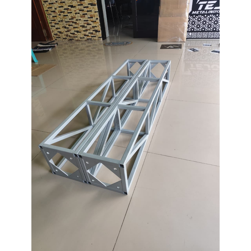 RIGGING SOUND SYSTEM HOLLOW KOTAK