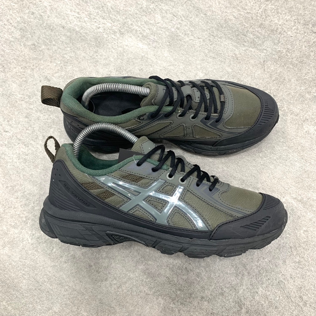 ASICS Gel-Venture 6 Shield 'Graphite Grey Truffle Grey'