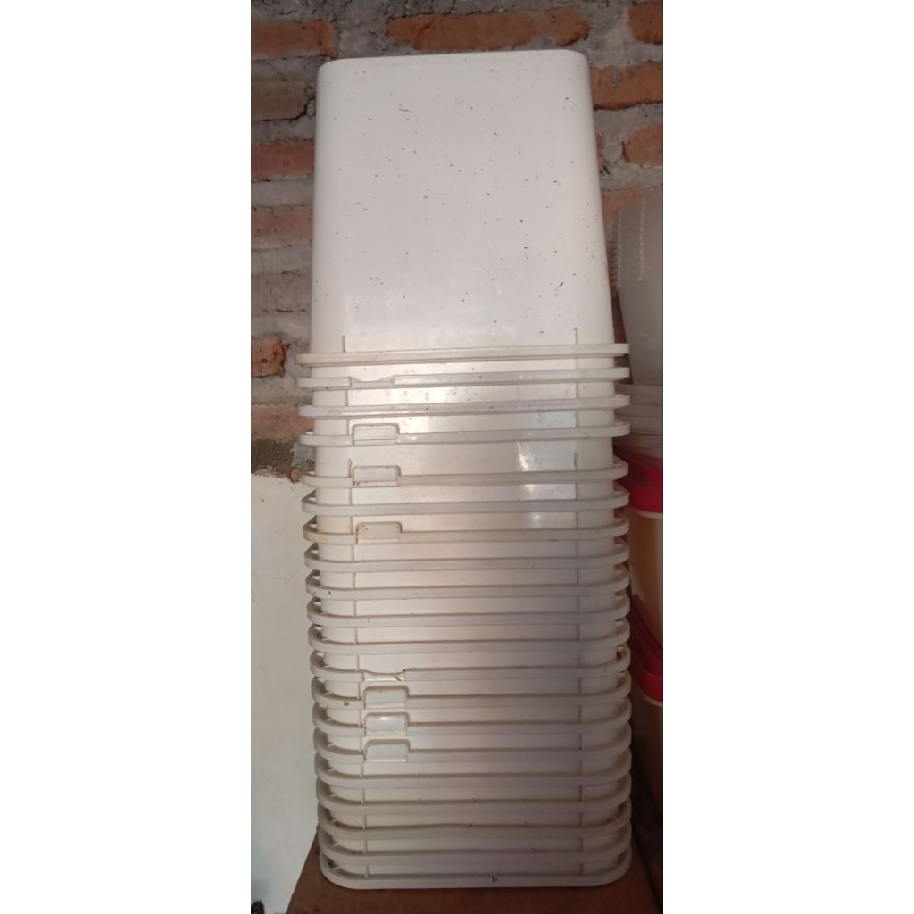 box bekas es krim