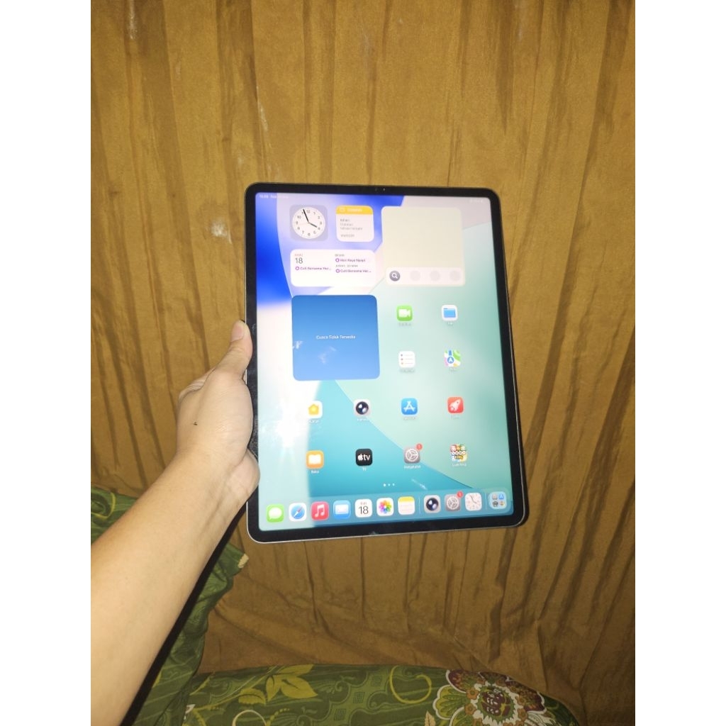 ipad pro gen 5 12.9 inch 128GB murah jual cepat