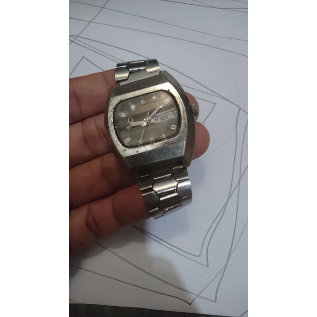 JAM TANGAN Vintage AUTOMATIC TITUS PRIA