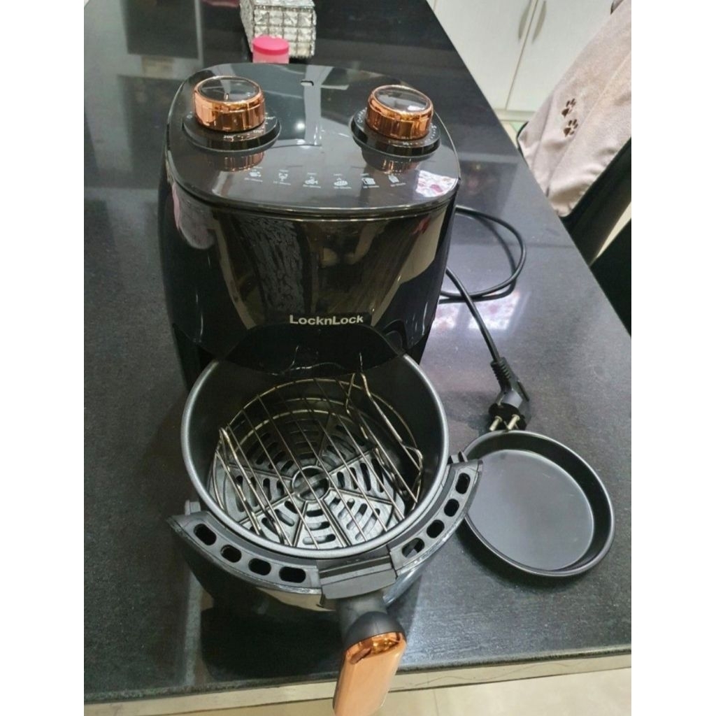 Air Fryer Lock & Lock