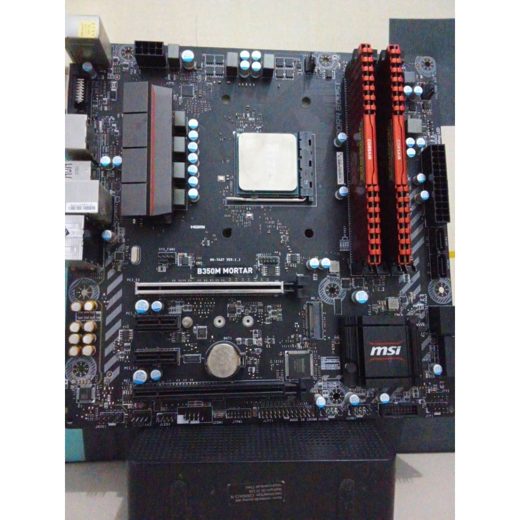 am4 MSI B350M MORTAR + Ryzen 5 2400g + corsair ddr4 2x4gb 2666