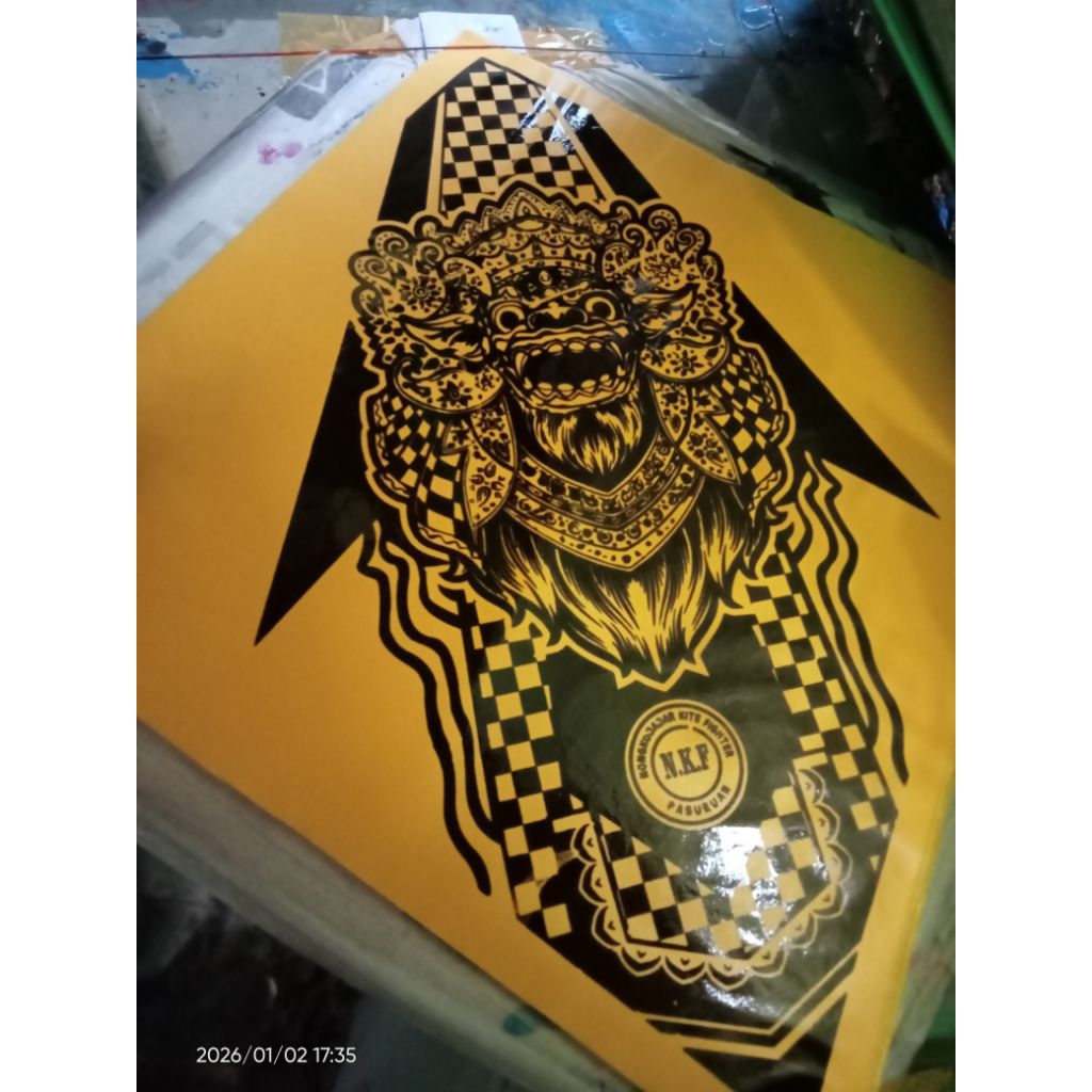 500 Lembar Kertas Layangan Kuning