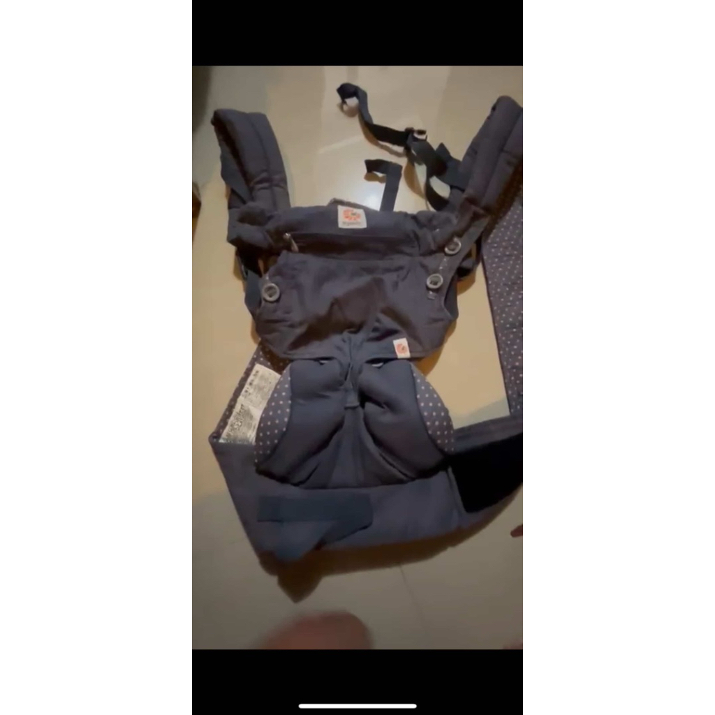 ERGOBABY 4 POSITION 360 BABY CARRIER GENDONGAN BAYI