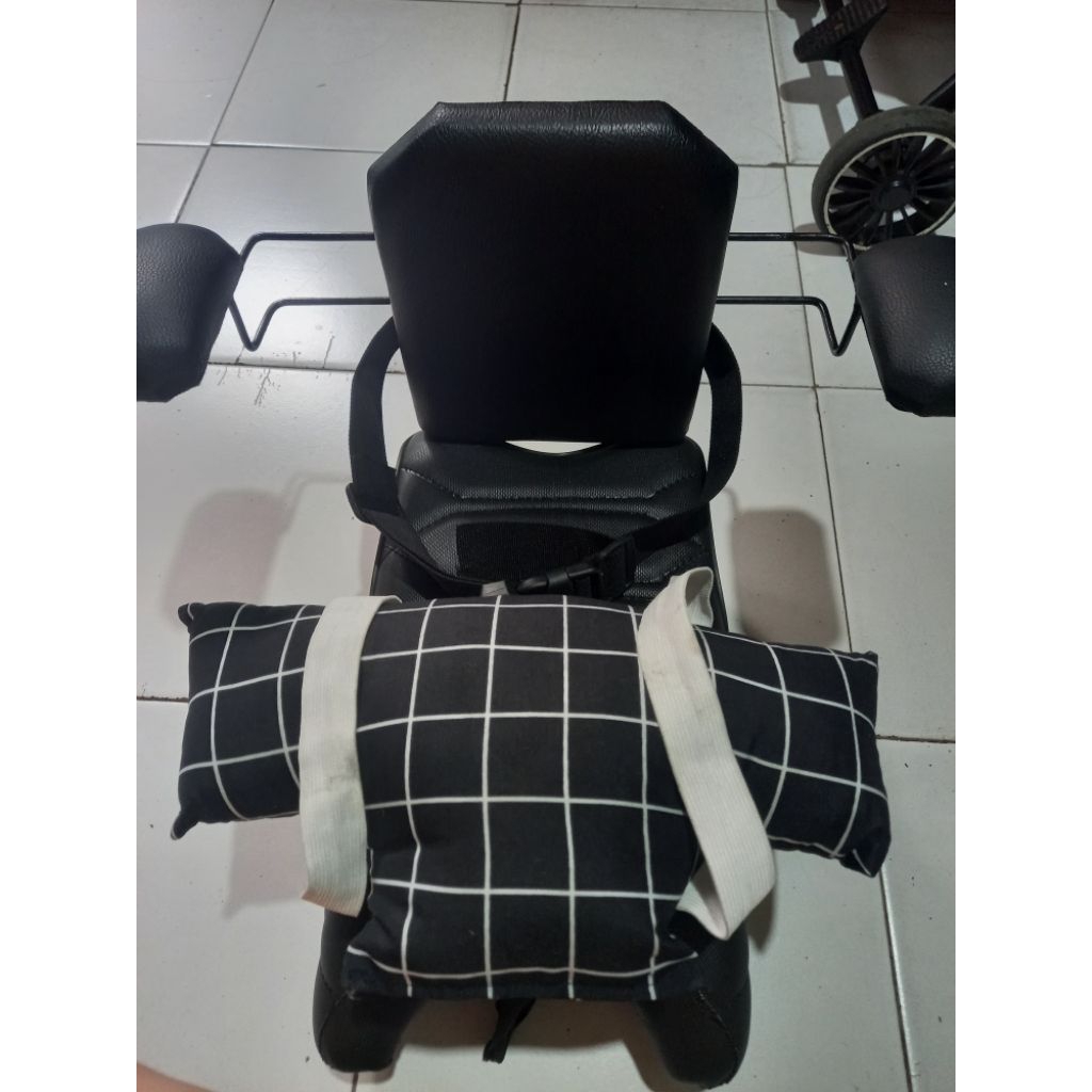jok motor anak vario kzr 125
