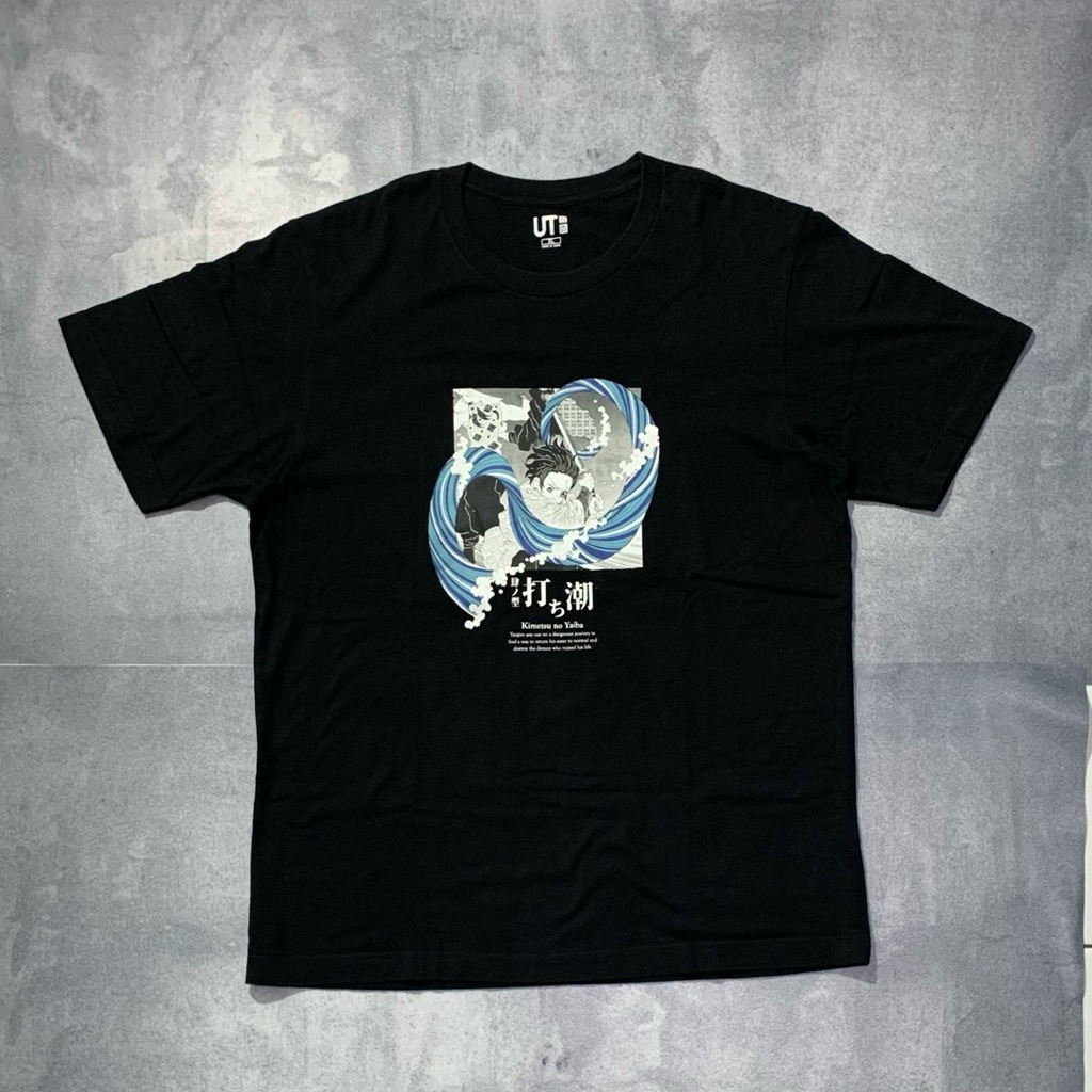Kaos Uniqlo X Kimetsu No Yaiba