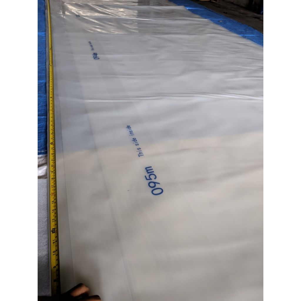 Plastik UV Impor Ukuran 12 x 3 Meter