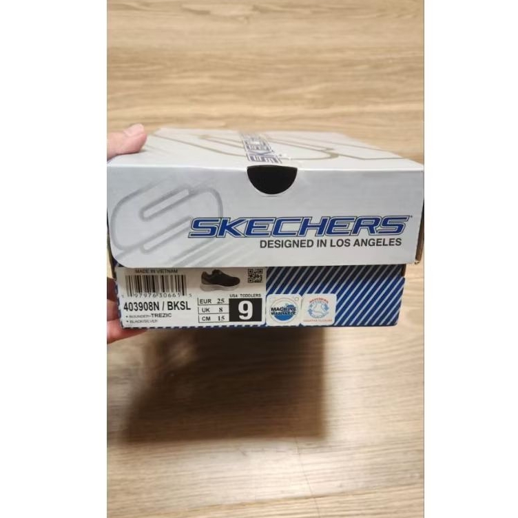 Preloved sepatu skechers