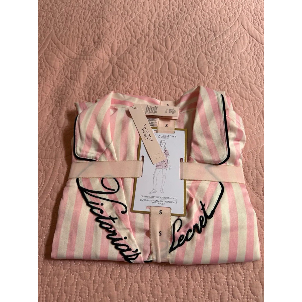 Victoria's Secret Glazed Satin Short Pajamas