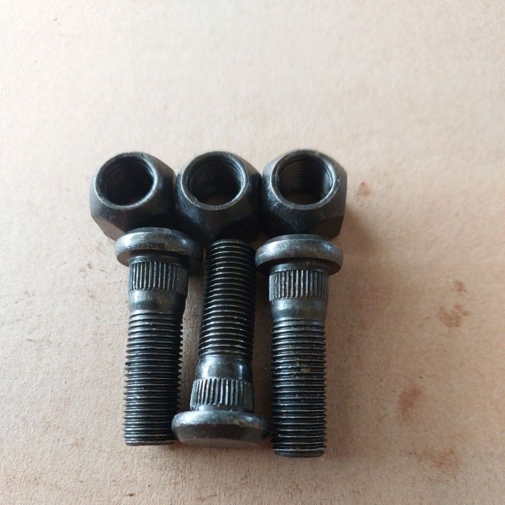 BAUT RODA APV NEW CARRY