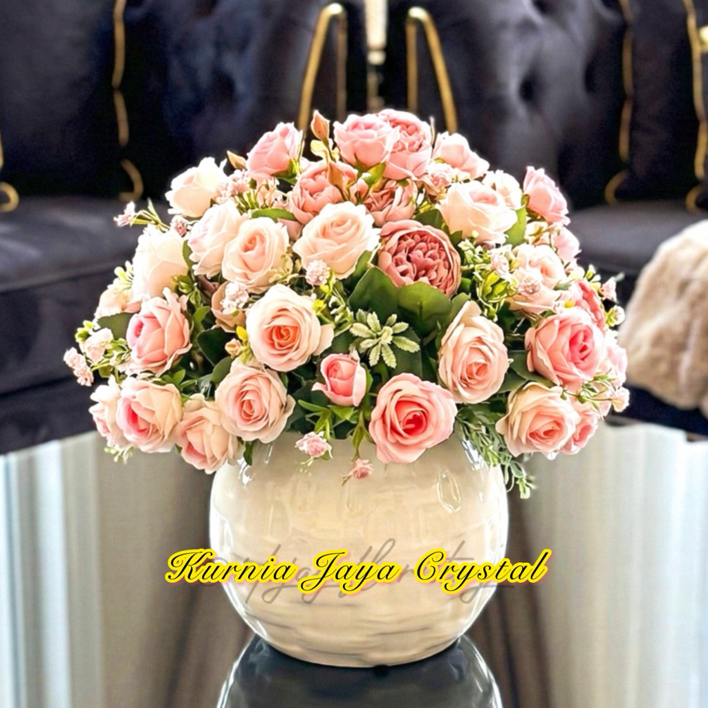 Rangkaian Bunga Premium cocok untuk meja tamu