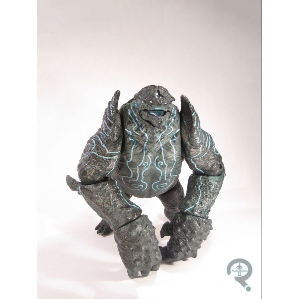 Neca Leatherback Pacific Rim original