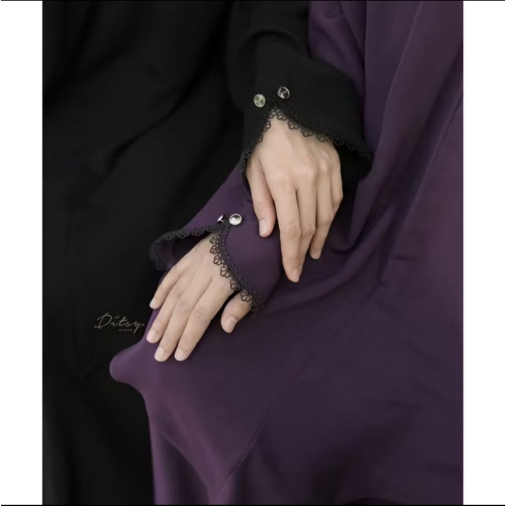 preloved ditsy moslem Lecilly size M