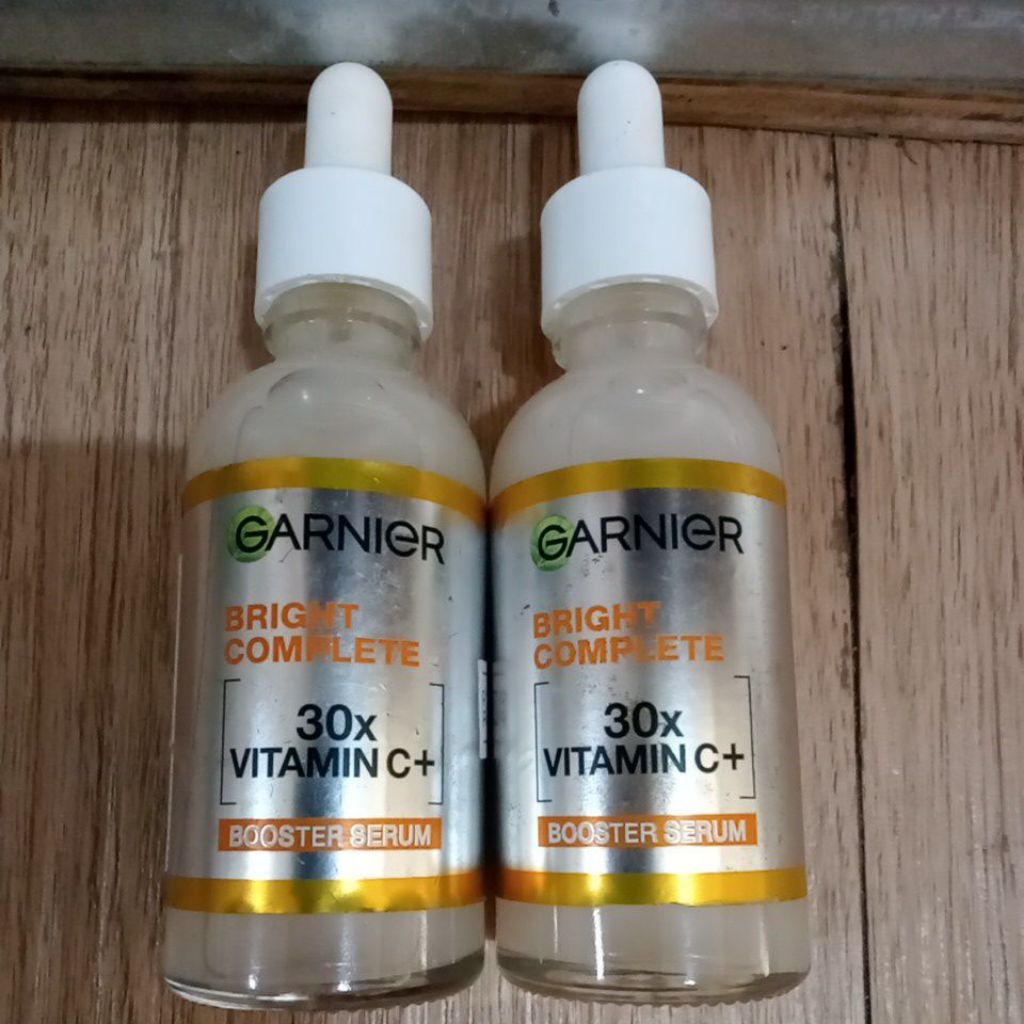 Garnier Bright Complete booster serum Vitamin C isi50ML